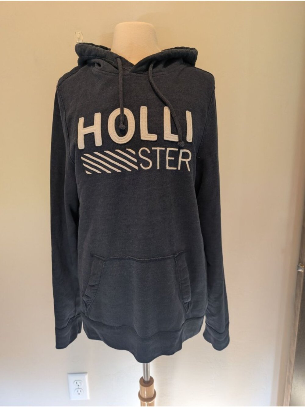 Hollister Large Navy Blue Pullover Hoodie Sweatshirt casual preppy y2k